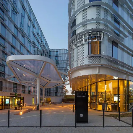 Hotel Pullman Paris Roissy Cdg Airport 4*