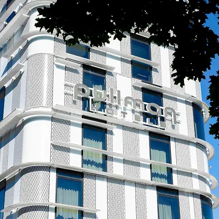 Hotel Pullman Paris Cdg Airport